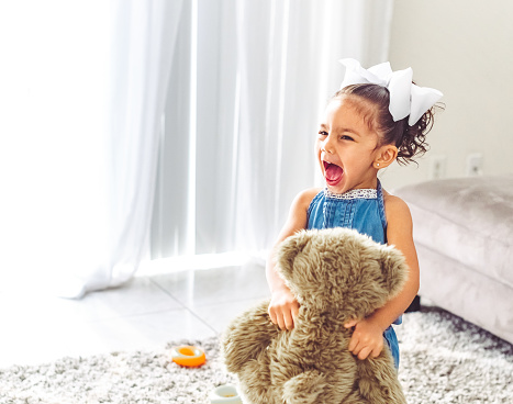 how to deal with 3 year old tantrums